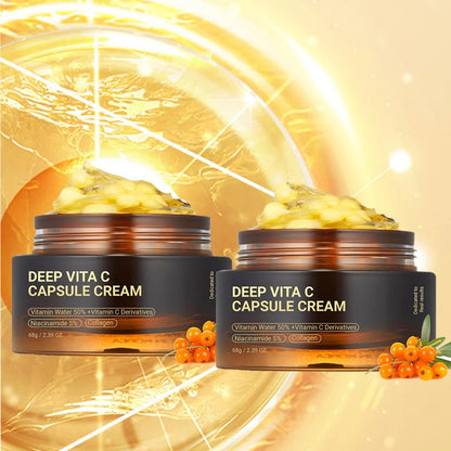 Crema idratante viso con capsula dorata alla vitamina C.